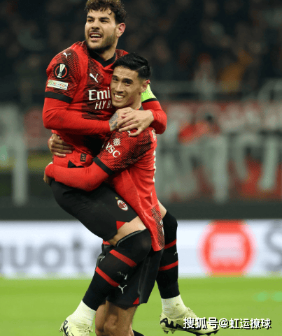 九游网页官网关于太狠了！法兰克福今晚战术微调拜仁慕尼黑今晨造点机会，转折点阿贾克斯扳平良机的信息